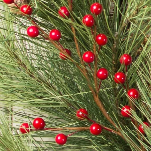 19" Berry Spray: Shiny Red