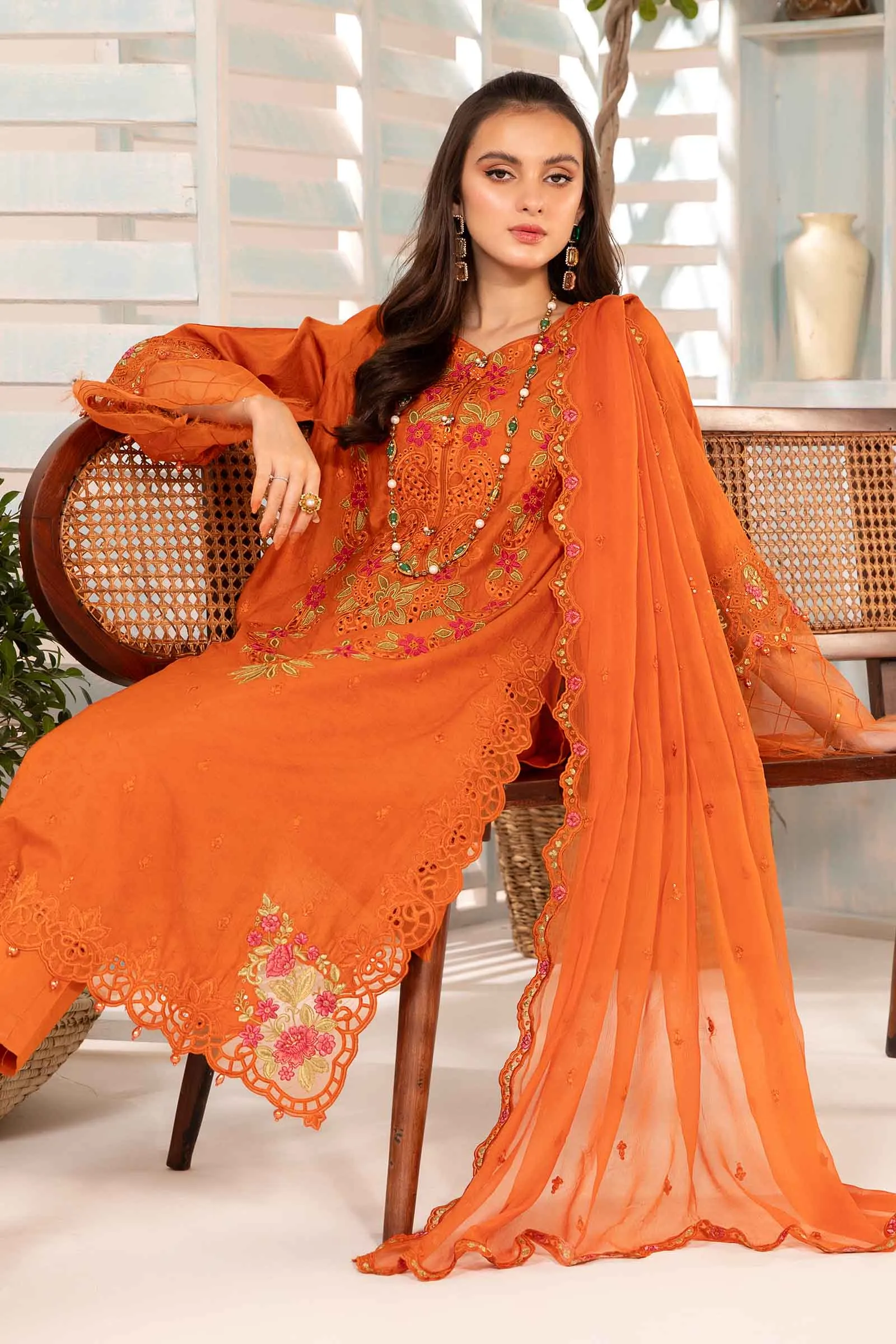 3 Piece Embroidered Jacquard Lawn Suit | DW-EA24-26