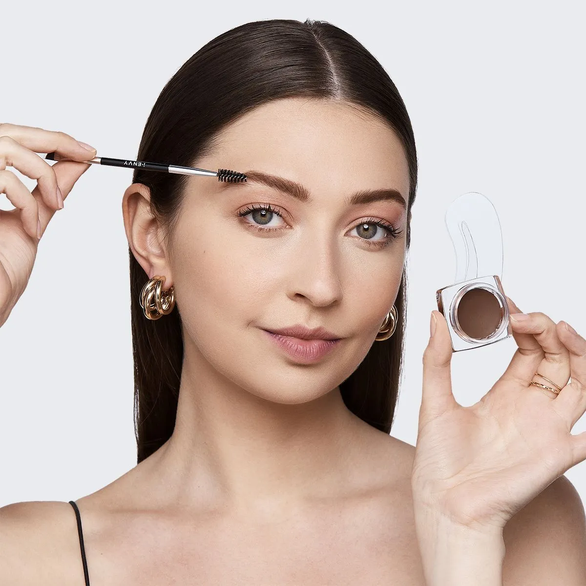 i.ENVY All-IN-ONE Brow Pomade Ebony (KBPM03)
